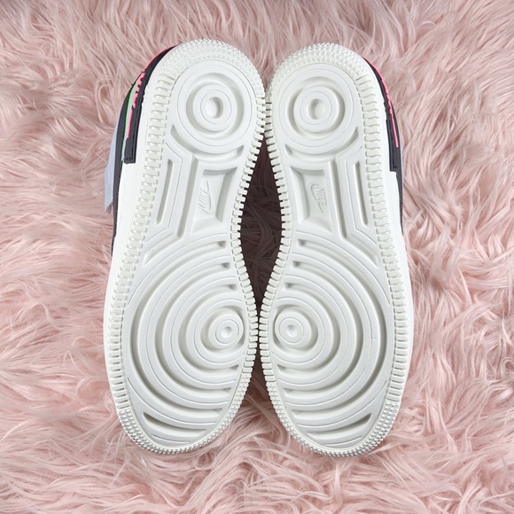 New Nike Women’s Air Force 1 Shadow - Picture 5 of 9